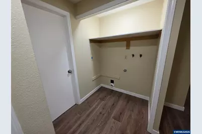 12835 SE Foster Rd, Portland, OR 97236 - Photo 6