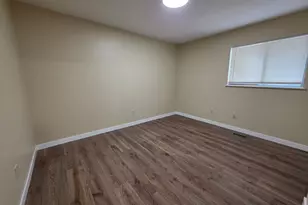 12835 SE Foster Rd, Portland, OR 97236 - Photo 12