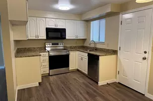 12835 SE Foster Rd, Portland, OR 97236 - Photo 14