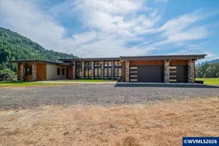 13700 SW East Creek Rd, Willamina, OR 97396 - Photo 4