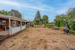 1700 S Second St, Lebanon, OR 97355 - Photo 28