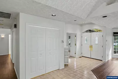 1635 Cinnamon Hill Dr SE, Salem, OR 97306 - Photo 6