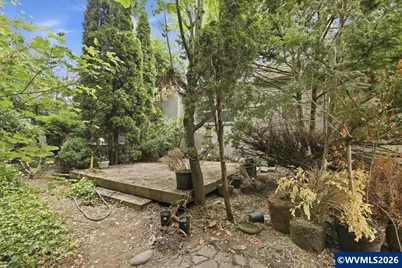 575 24th St NE, Salem, OR 97301 - Photo 44