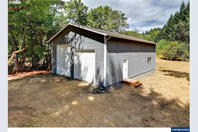 24591 Alpine Rd, Monroe, OR 97456 - Photo 12
