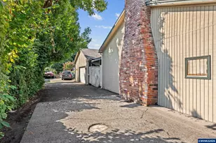 712 Cummings Ln N, Keizer, OR 97303 - Photo 38
