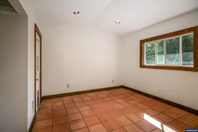 1390 Elm St NW, Salem, OR 97304 - Photo 22