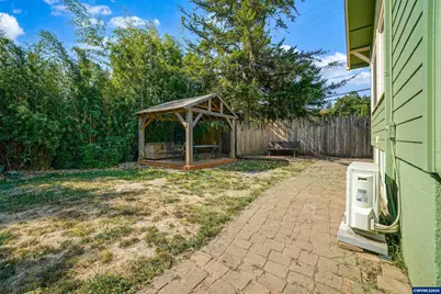 1390 Elm St NW, Salem, OR 97304 - Photo 36