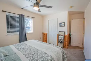 887 Wassom St, Lebanon, OR 97355 - Photo 16