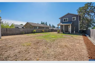 887 Wassom St, Lebanon, OR 97355 - Photo 28