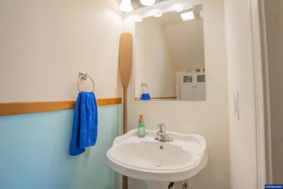 887 Wassom St, Lebanon, OR 97355 - Photo 24