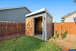 4928 Manning Dr NE, Salem, OR 97305 - Photo 36