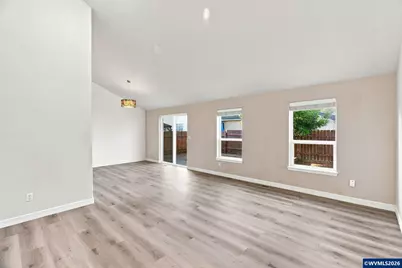 4928 Manning Dr NE, Salem, OR 97305 - Photo 14