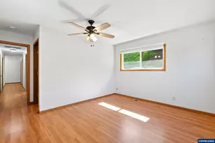 429 Stoneway Dr NW, Salem, OR 97304 - Photo 32