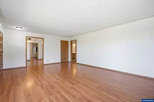 429 Stoneway Dr NW, Salem, OR 97304 - Photo 6