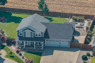 5746 NE Tuscan Lp, Albany, OR 97321 - Photo 2