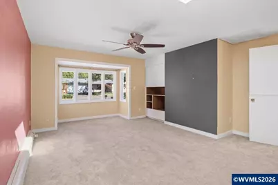 560 NW Hemlock Av, Corvallis, OR 97330 - Photo 18