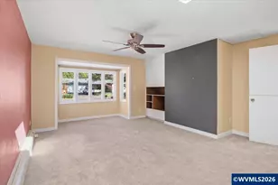 560 NW Hemlock Ave, Corvallis, OR 97330 - Photo 18