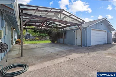 560 NW Hemlock Av, Corvallis, OR 97330 - Photo 36