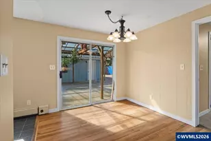 560 NW Hemlock Ave, Corvallis, OR 97330 - Photo 8