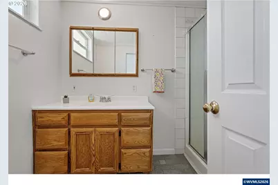 321 N 8th St, Cottage Grove, OR 97424 - Photo 28
