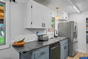 514 Juedes Ave N, Keizer, OR 97303 - Photo 10