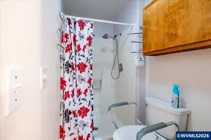 546 SW Hayter St, Dallas, OR 97338 - Photo 24