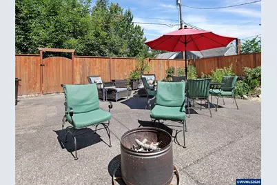 1655 Pearl St NE, Salem, OR 97301 - Photo 30