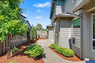 1174 SW Sylvia St, Corvallis, OR 97333 - Photo 46