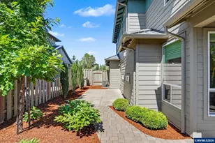 1174 SW Sylvia St, Corvallis, OR 97333 - Photo 46