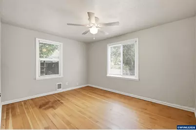 485 21st St, Springfield, OR 97477 - Photo 20