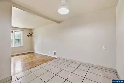 485 21st St, Springfield, OR 97477 - Photo 18