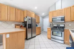 1169 SW Birch St, Dallas, OR 97338 - Photo 12