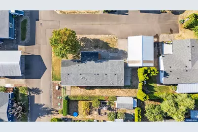 31919 N Lake Creek Dr #72, Tangent, OR 97389 - Photo 30