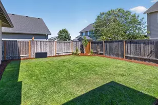 1571 SE Barberry Ave, Dallas, OR 97338 - Photo 32