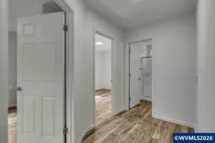 905 20th St SE, Salem, OR 97301 - Photo 18