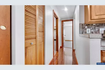 906 SW Alder (#18) St, Dundee, OR 97115 - Photo 12