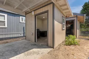906 SW Alder St, Dundee, OR 97115 - Photo 30