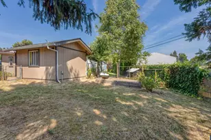 906 SW Alder St, Dundee, OR 97115 - Photo 32