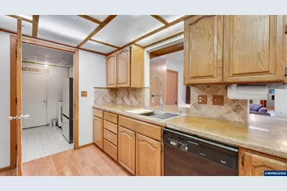 880 Hillview Dr, Lebanon, OR 97355 - Photo 14