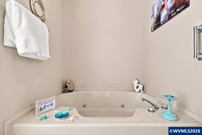 2374 Greentree Ct NE, Salem, OR 97305 - Photo 22
