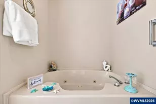 2374 Greentree Ct NE, Salem, OR 97305 - Photo 22