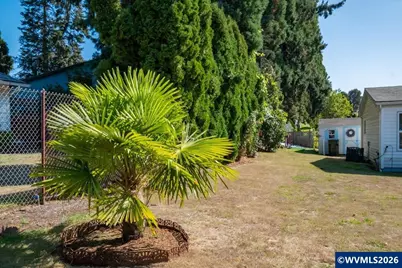 2374 Greentree Ct NE, Salem, OR 97305 - Photo 36