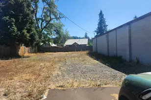 2123 Main St, Sweet Home, OR 97386 - Photo 1