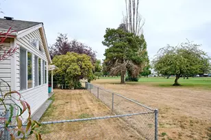 1090 Randolph Rd, Woodburn, OR 97071 - Photo 40