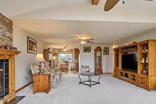 1090 Randolph Rd, Woodburn, OR 97071 - Photo 10