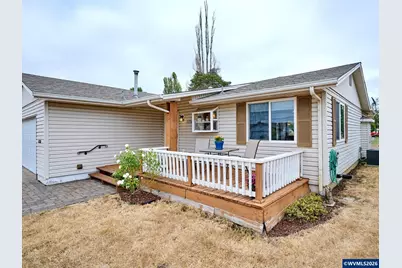 1090 Randolph Rd, Woodburn, OR 97071 - Photo 2