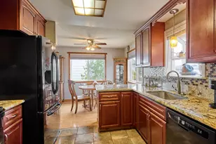 1090 Randolph Rd, Woodburn, OR 97071 - Photo 14