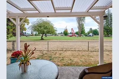 1090 Randolph Rd, Woodburn, OR 97071 - Photo 34
