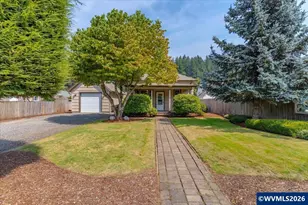 1005 S Water St, Silverton, OR 97381 - Photo 4