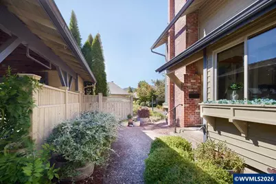3367 NW Walnut Bl, Corvallis, OR 97330 - Photo 2